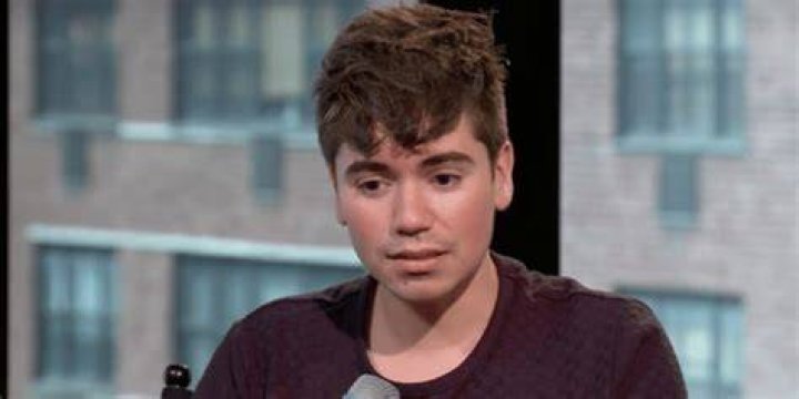 Unveiling Noah Galvin's Transgender Journey: Insights And Impact