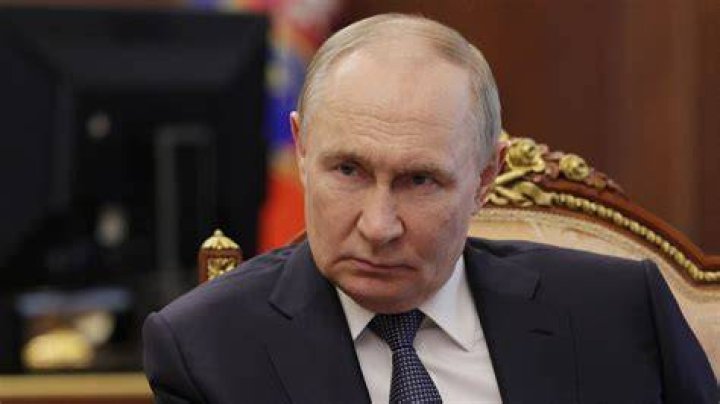 Unveiling Putin's Height: Surprising Discoveries And Insights
