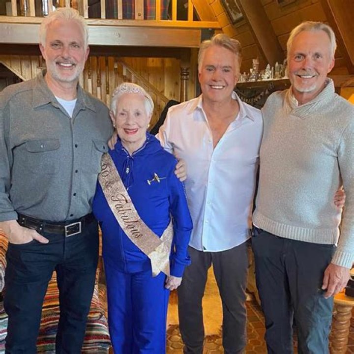 Unveiling The Extraordinary Life And Legacy Of Shirley Jones