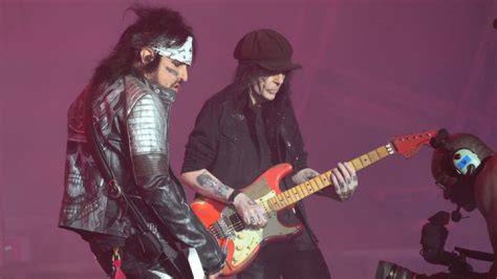Unveiling The Innovative Genius Of Mick Mars In 1980