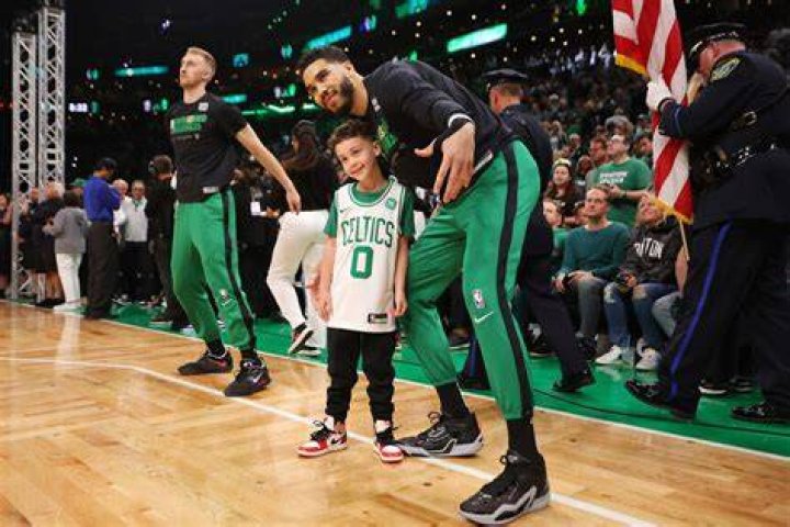 Unveiling The Mystery: Who Is Jayson Tatum's Girl?