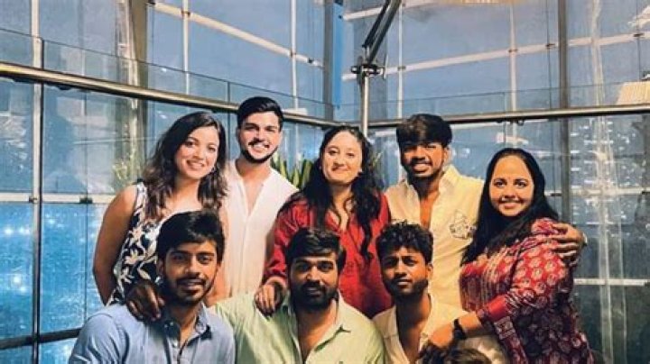Unveiling the Public Interest in Vijay Sethupathi Daughter: A Look at Family Life Beyond the Screen