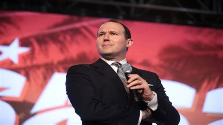Unveiling The Secrets Of Raymond Arroyo's Net Worth
