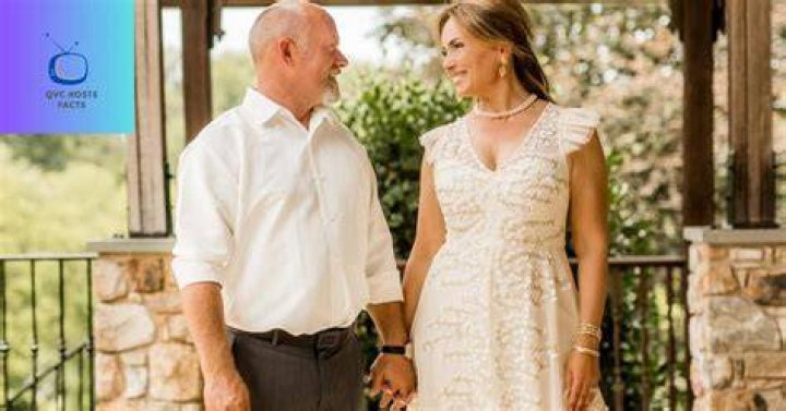 Unveiling The Significance Of Lisa Robertson's Marriage: Discoveries And Insights