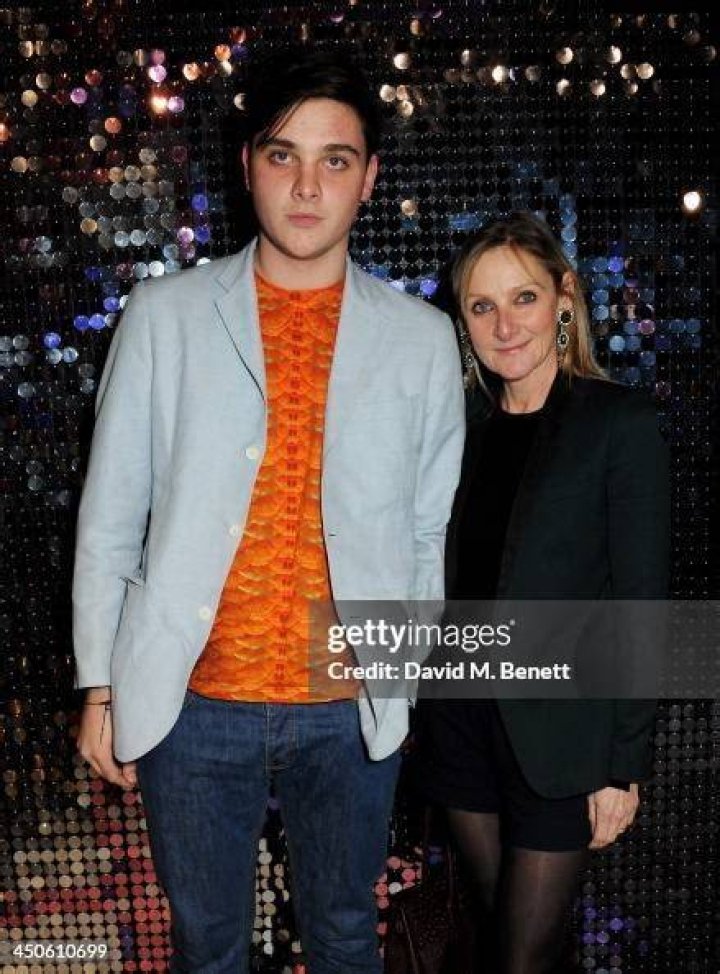 Unveiling The World Of Lesley Sharp's Children: Zachary, Gleaves, And Gabriel