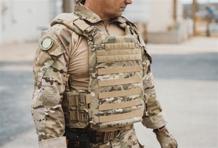 Voodoo tactical fast body armor carrier molle vest, hiking gear in hawaii