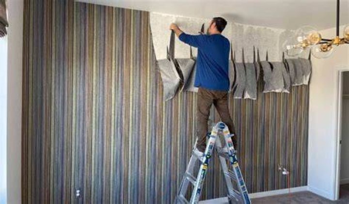 Wallpaper removal services Near St. Joseph MO