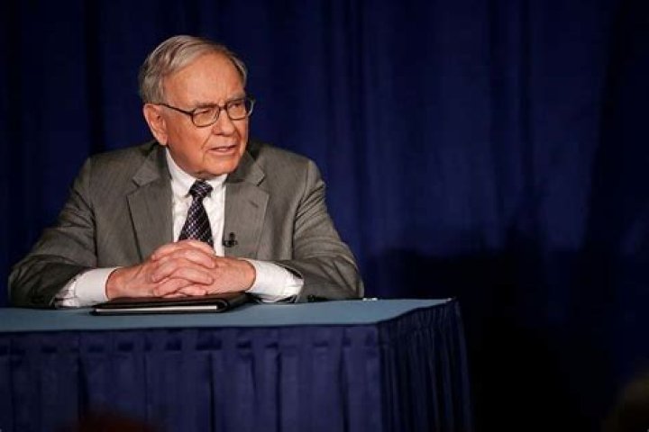 warren buffett contact email address