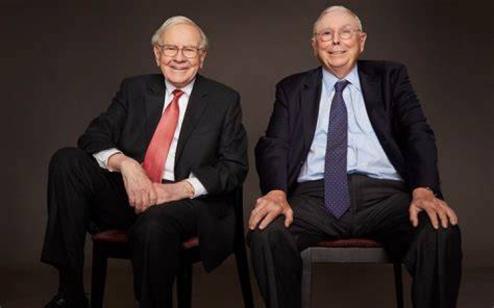 warren buffett in suits wallpaper
