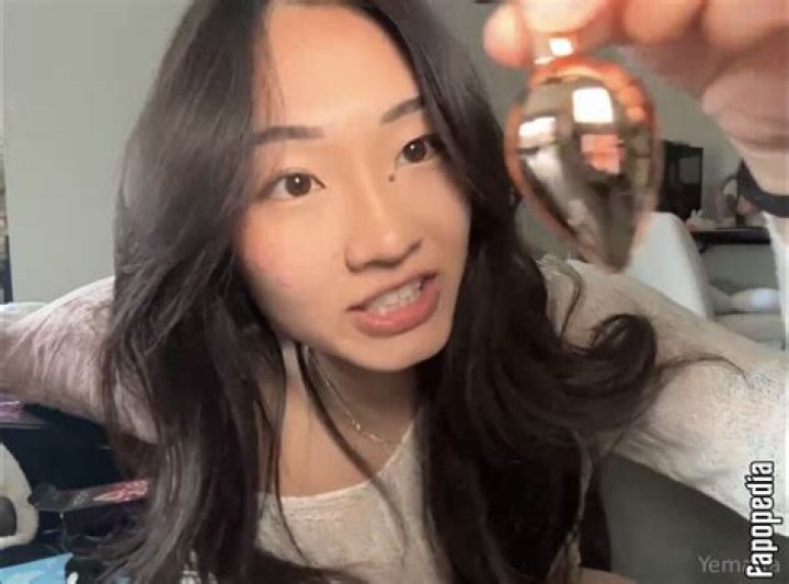 What 'Yemada Onlyfans Leak Nude' Searches Tell Us About Digital Boundaries