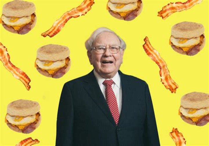 who determines what warren buffett eats for breakfast